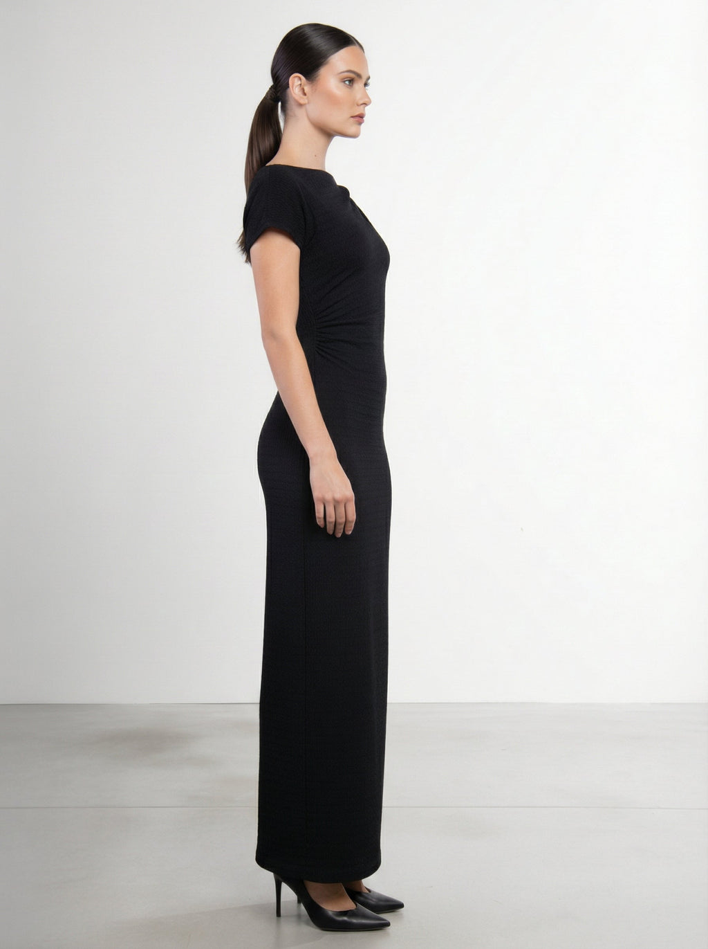 Abito lungo a tubino