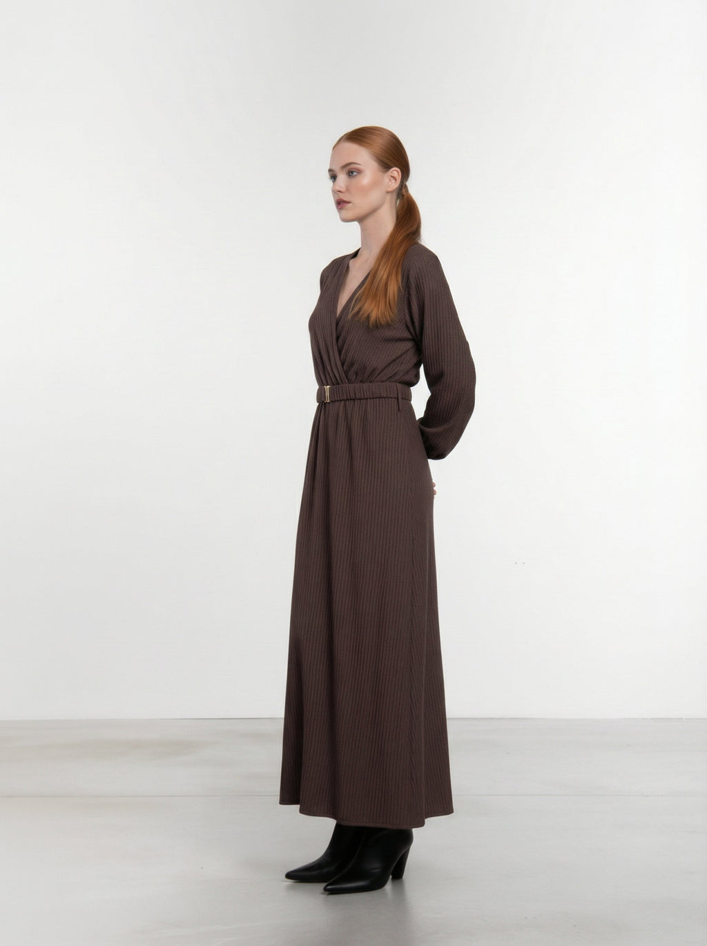 Abito Lungo con Cintura