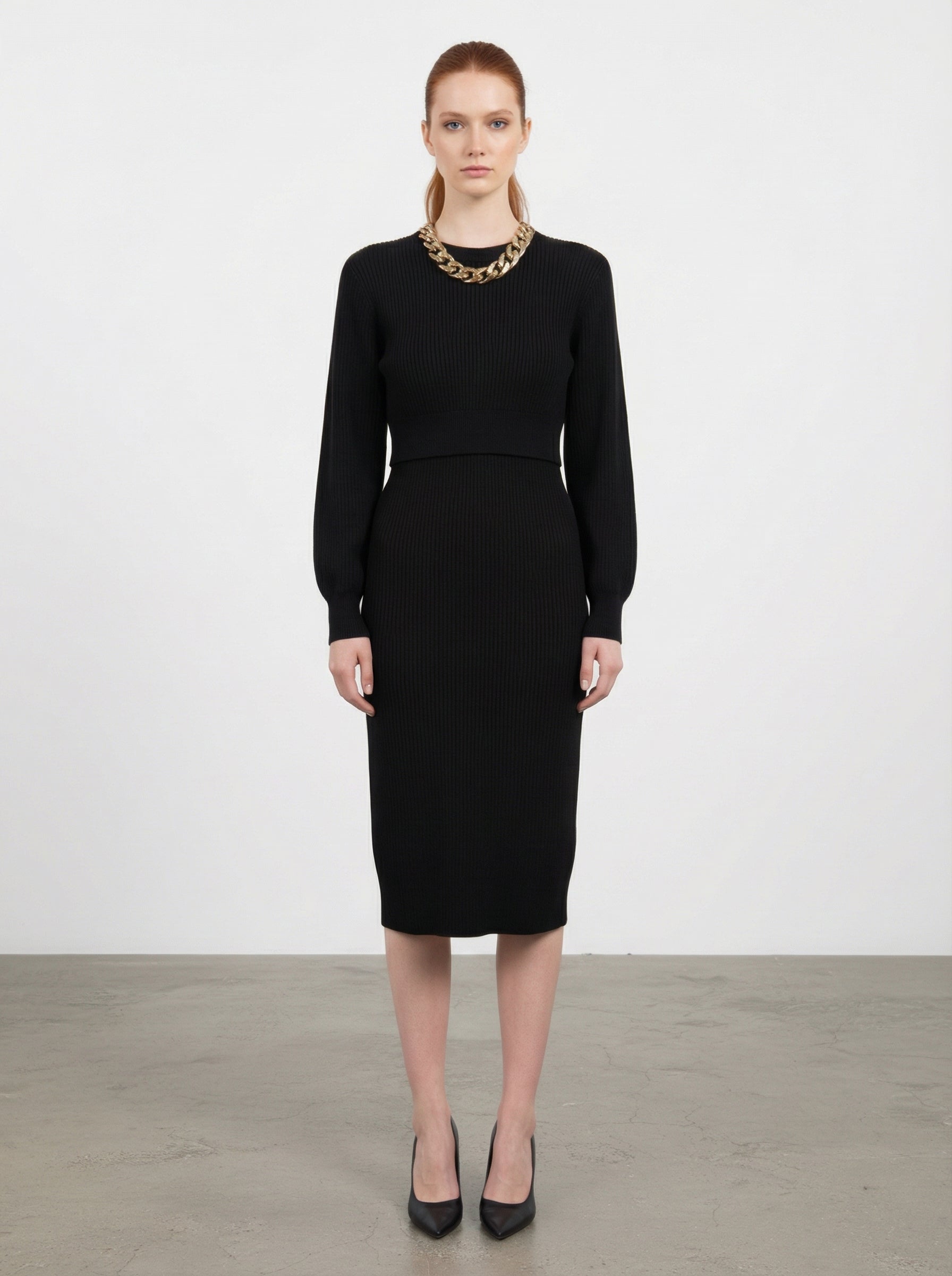 Abito due pezzi con collana