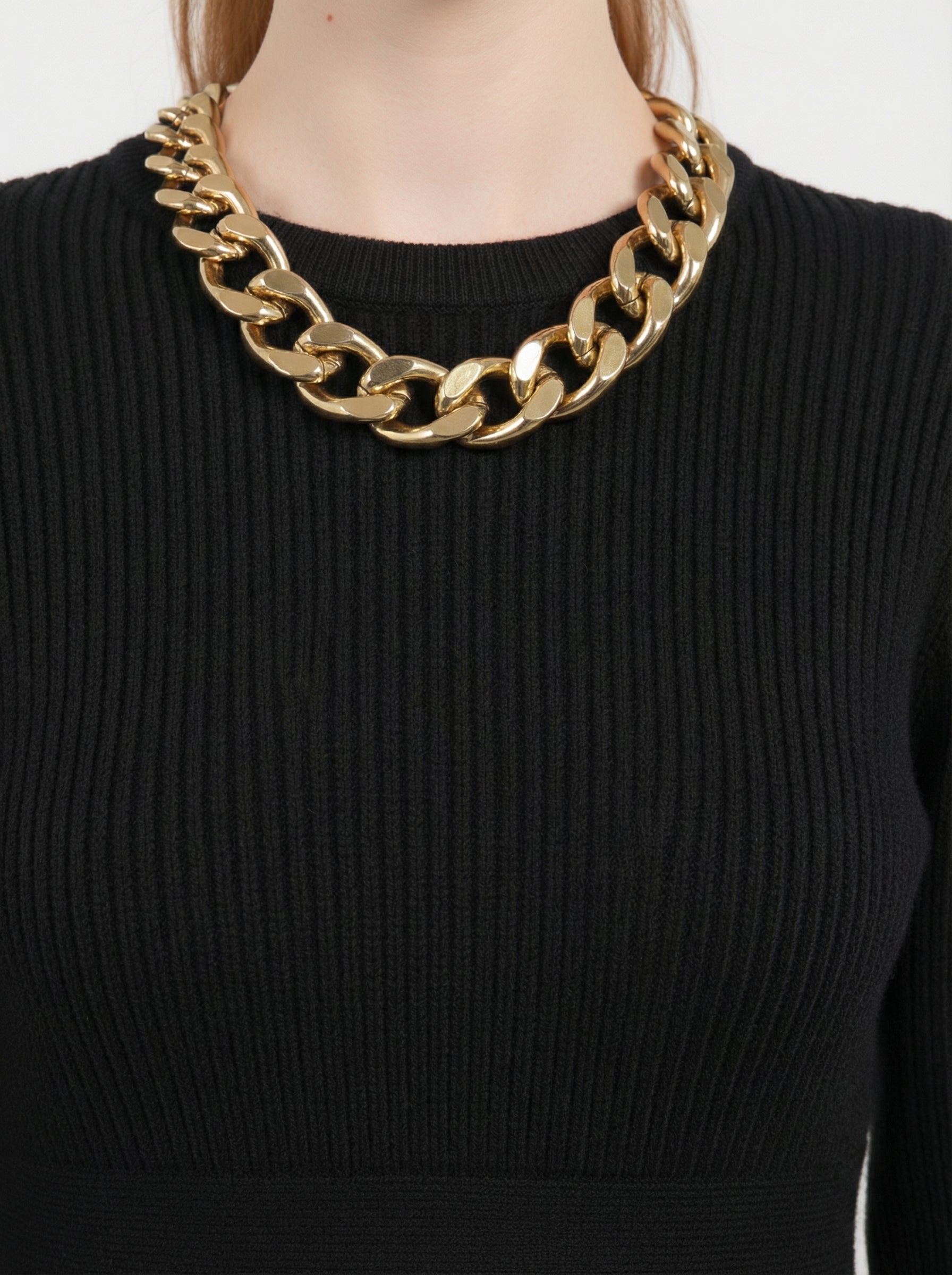 Abito due pezzi con collana