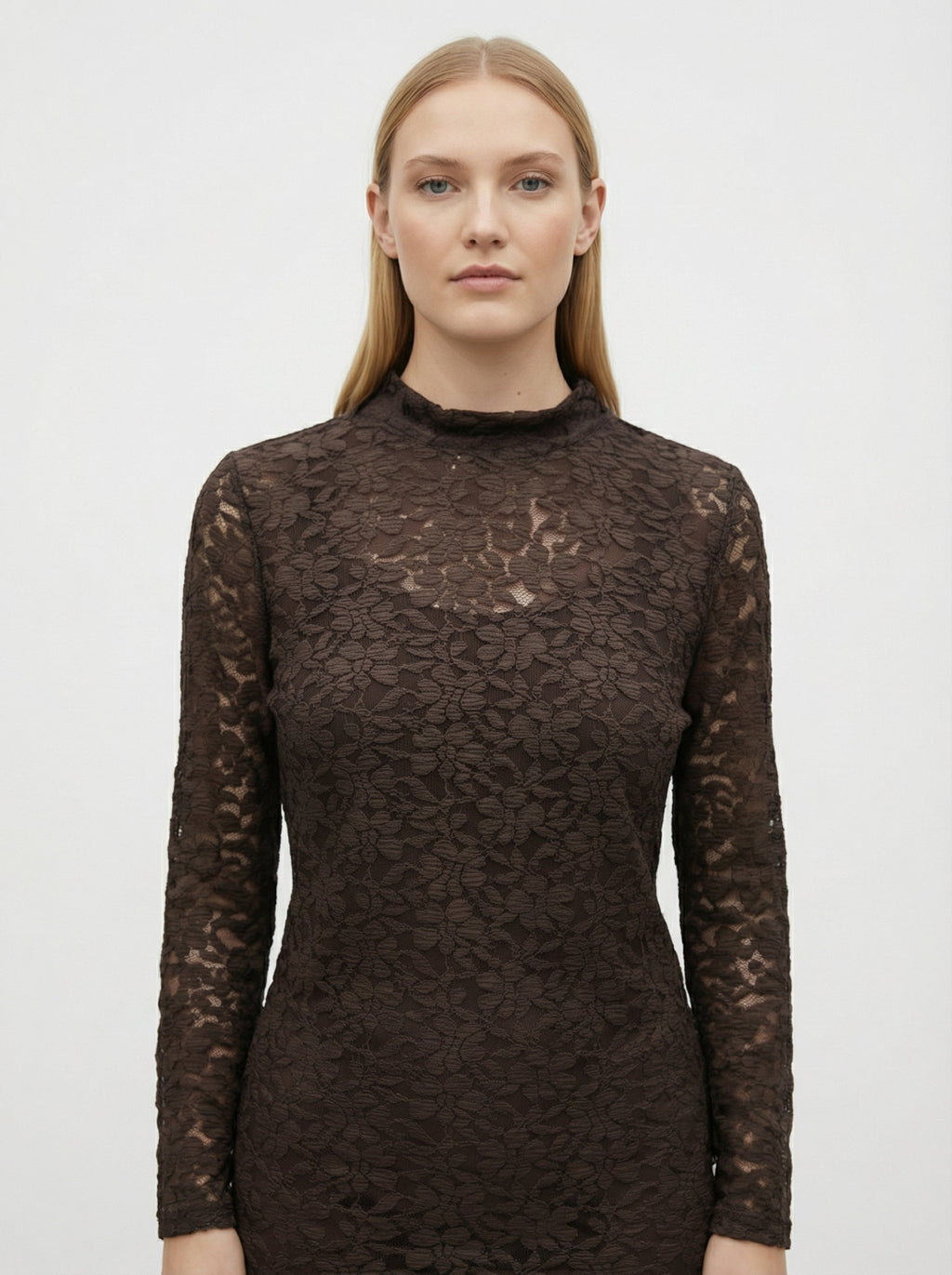 Blusa in pizzo elegante