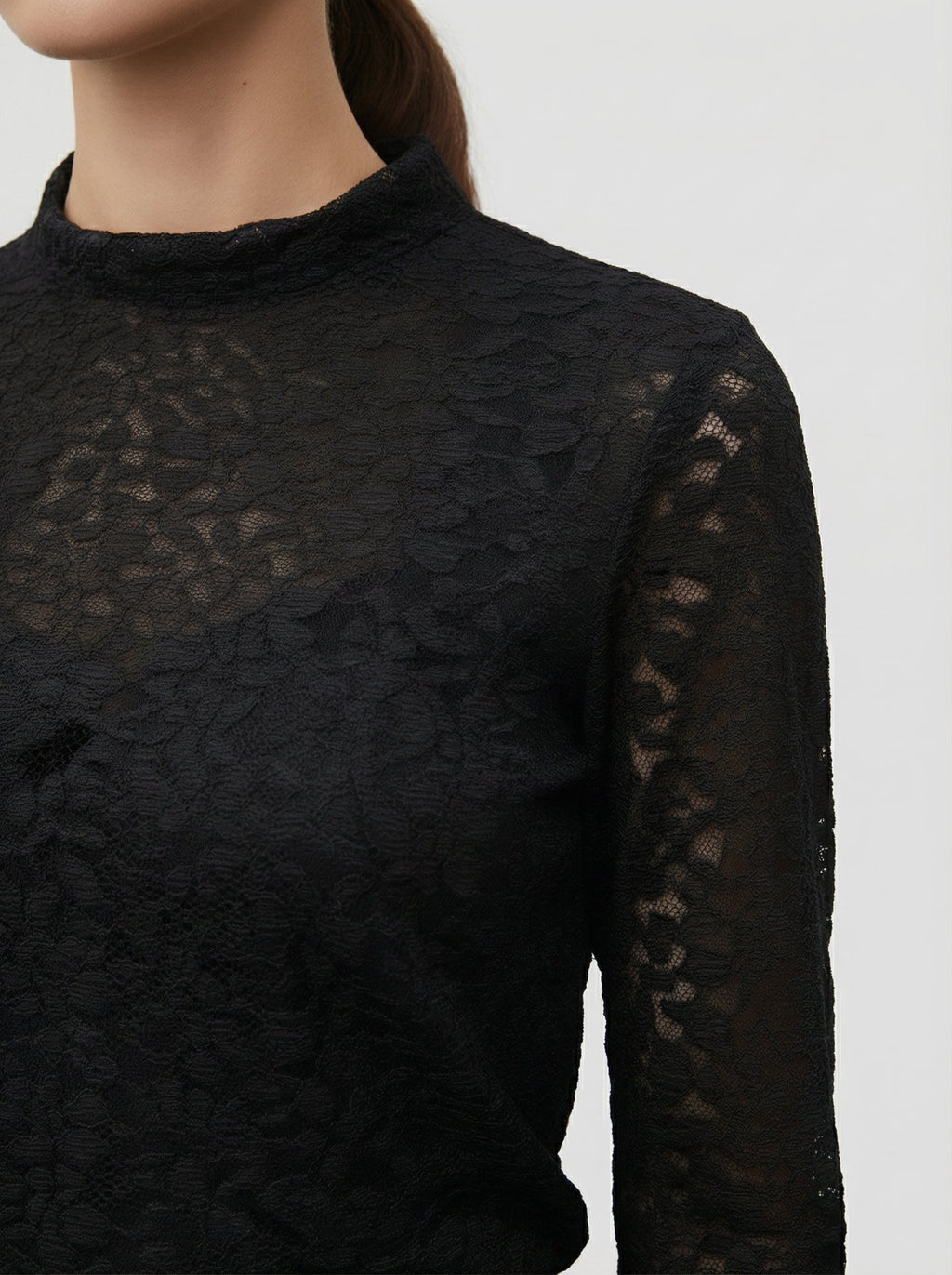 Blusa in pizzo elegante