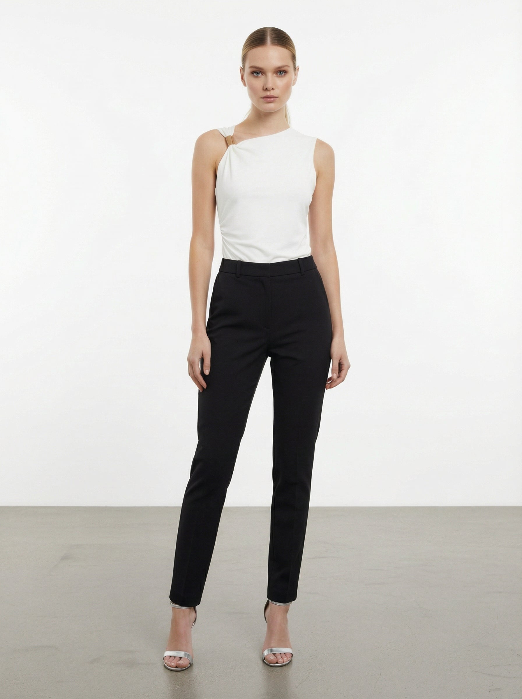 Body con Dettaglio Dorato