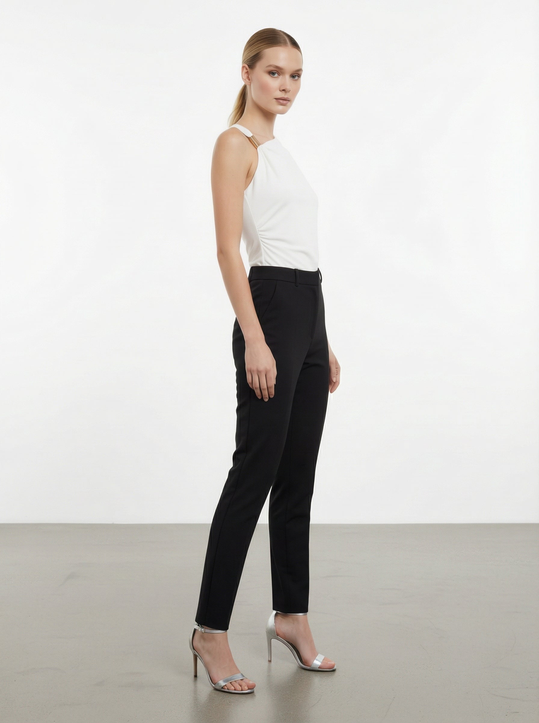 Body con Dettaglio Dorato