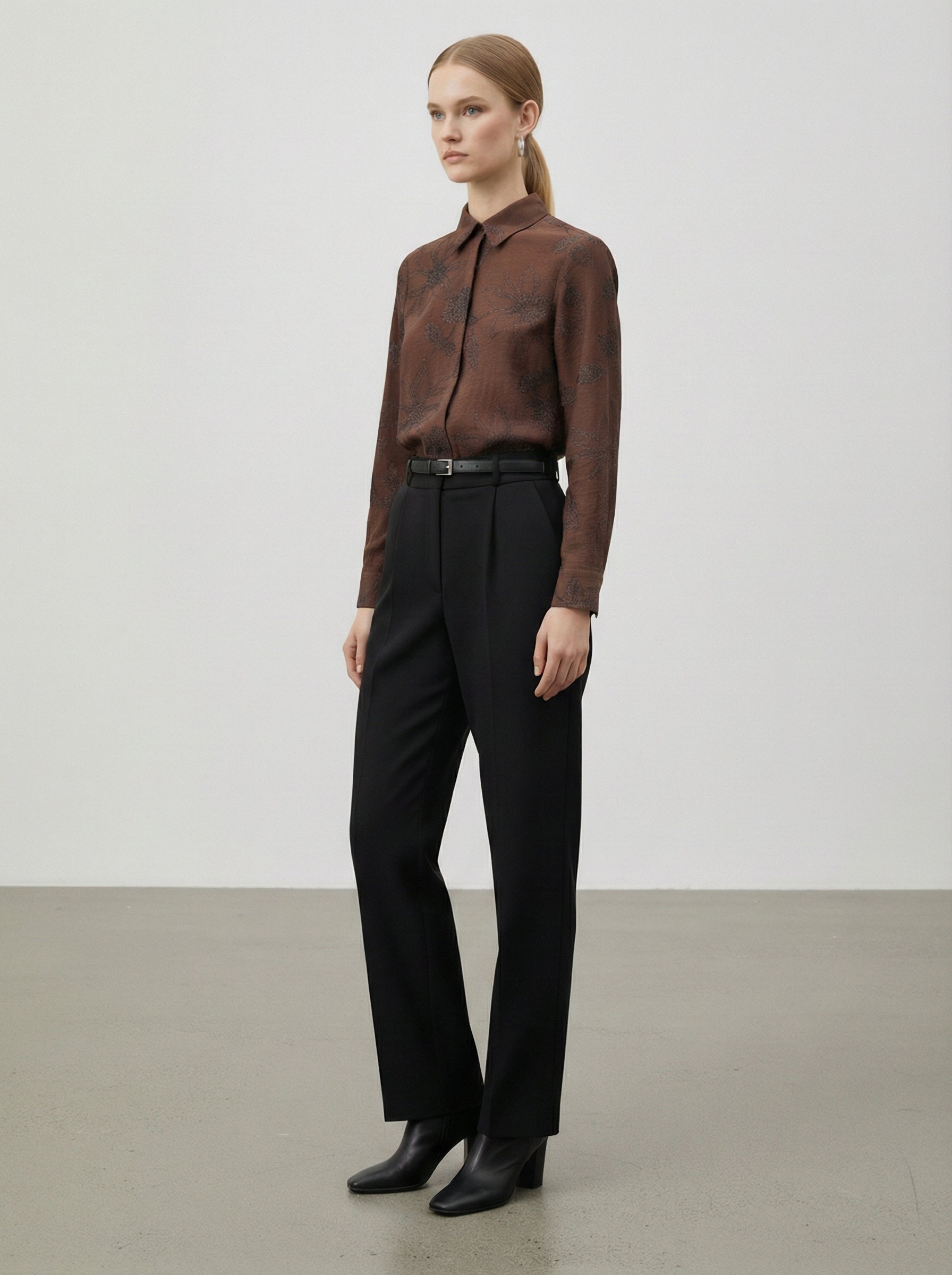 Camicia elegante con ricami