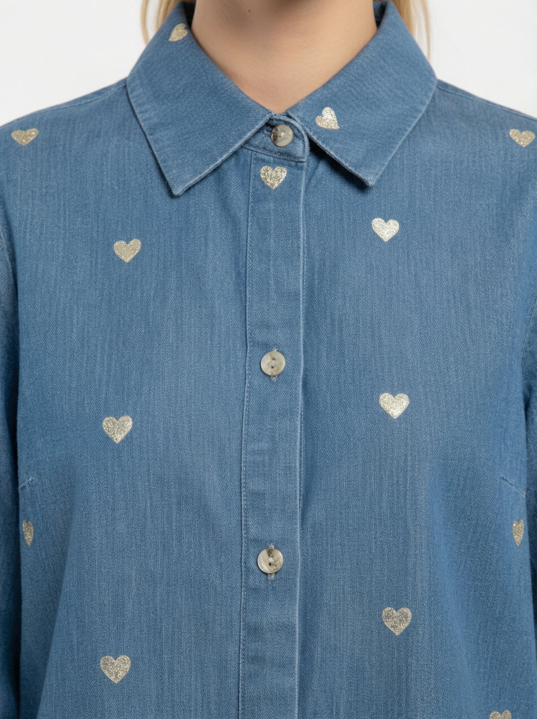 Camicia con Cuori Ricamati