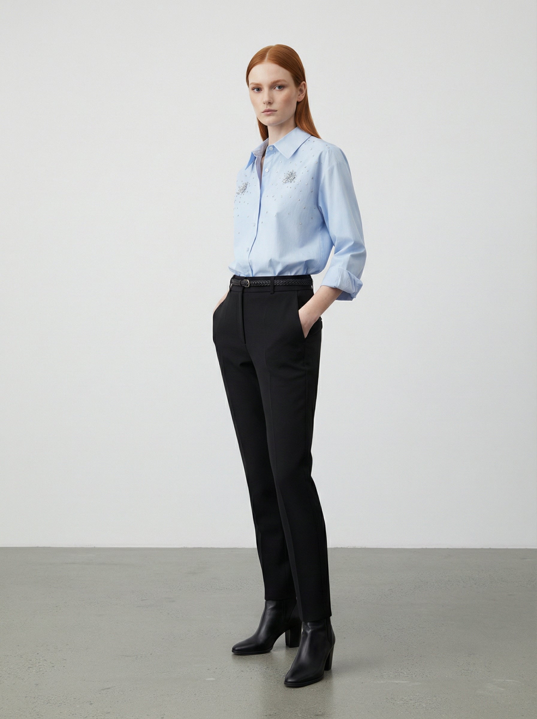 Camicia con dettagli brillanti