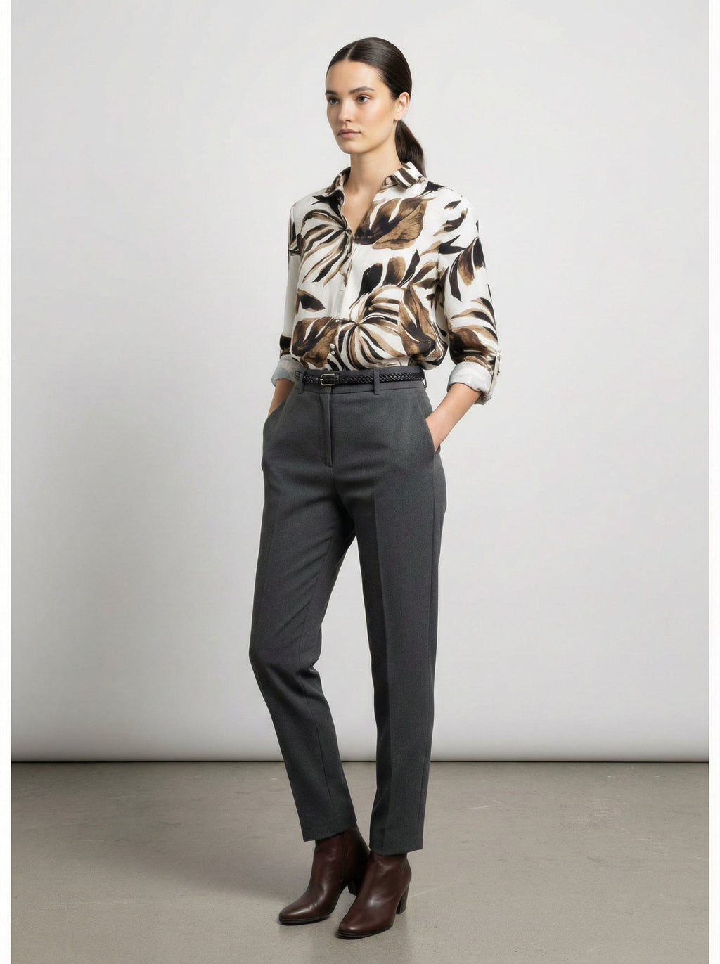 Camicia con fantasia tropicale