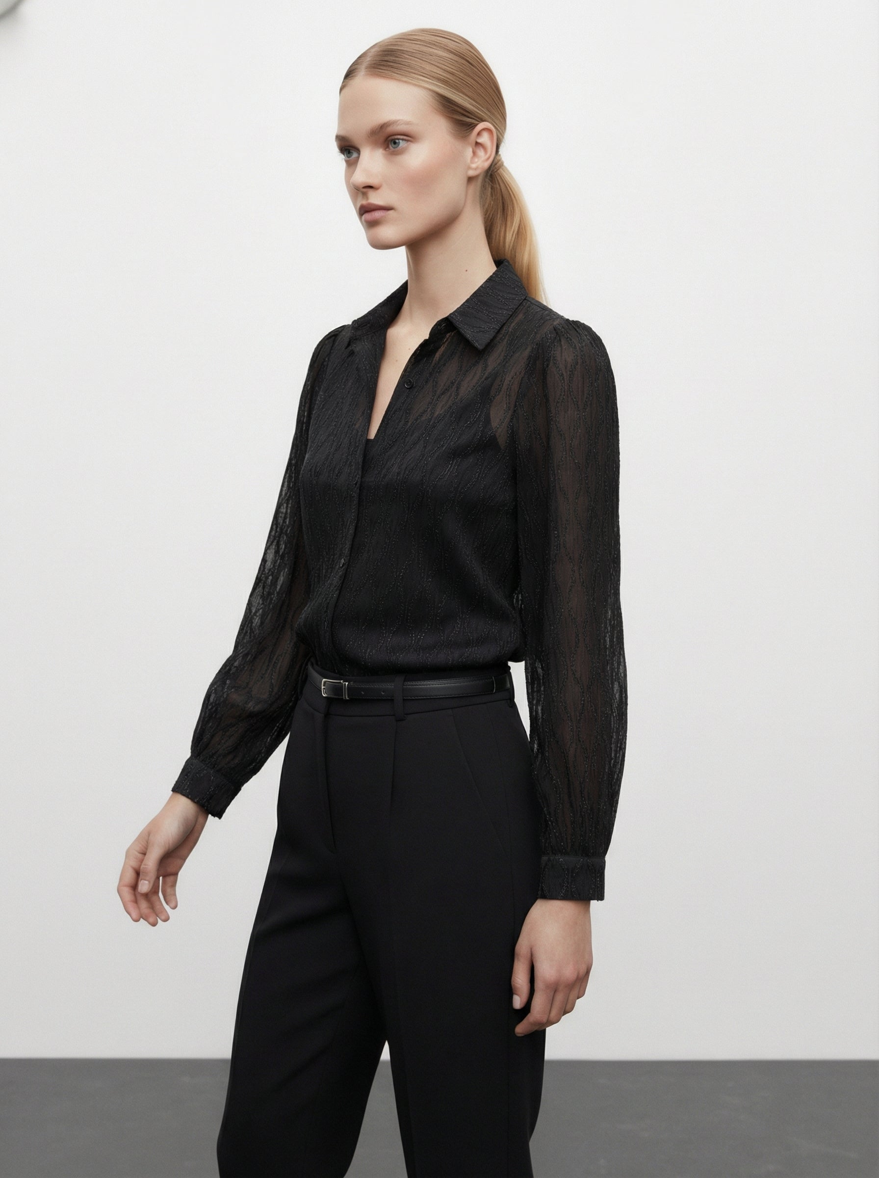 Camicia con trasparenze