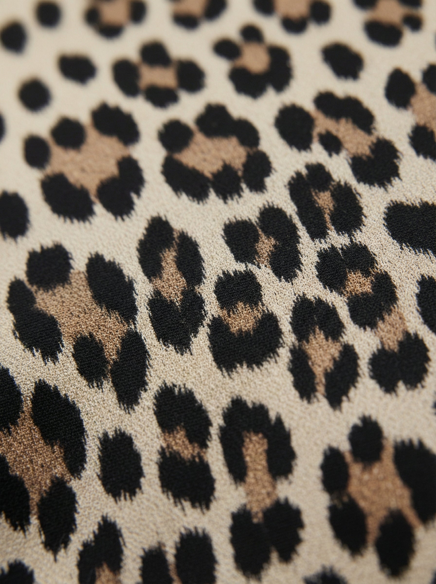 Camicia animalier con colletto