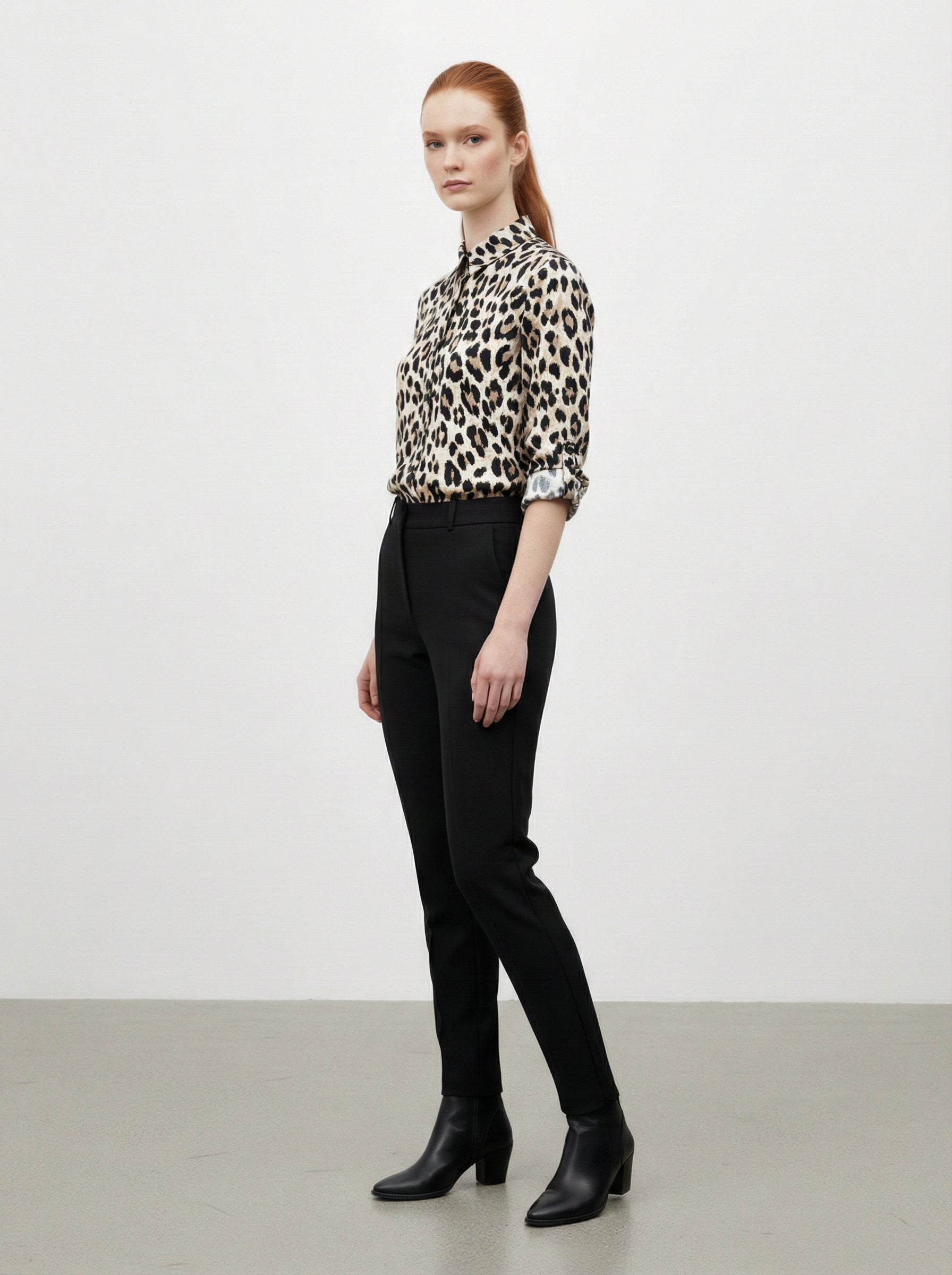 Camicia animalier con colletto