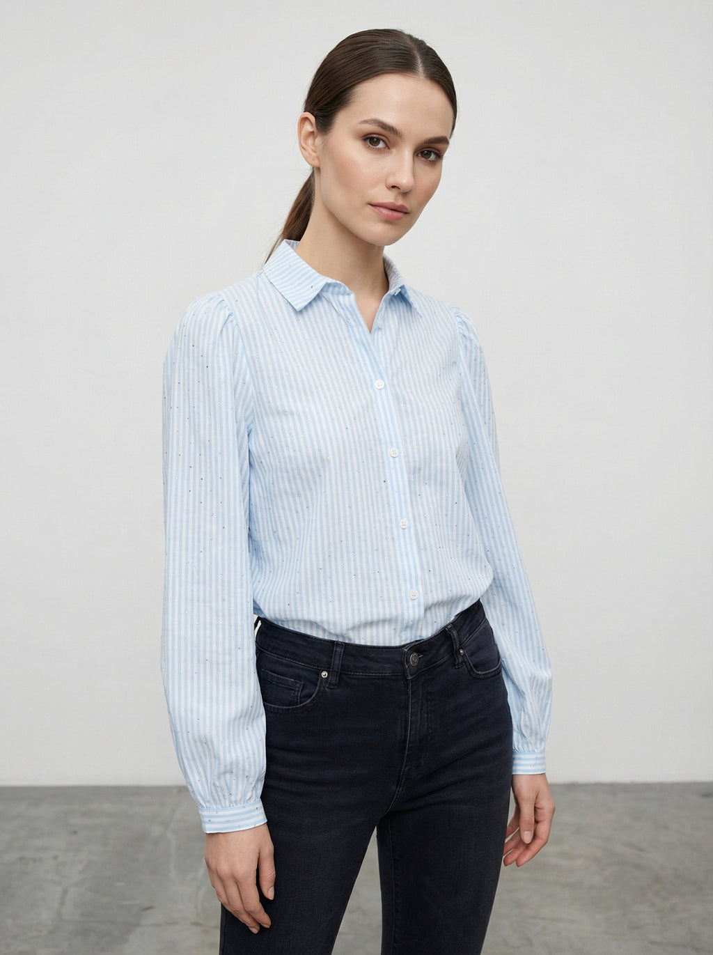 Camicia a righe con strass