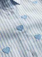 Camicia a righe con cuori