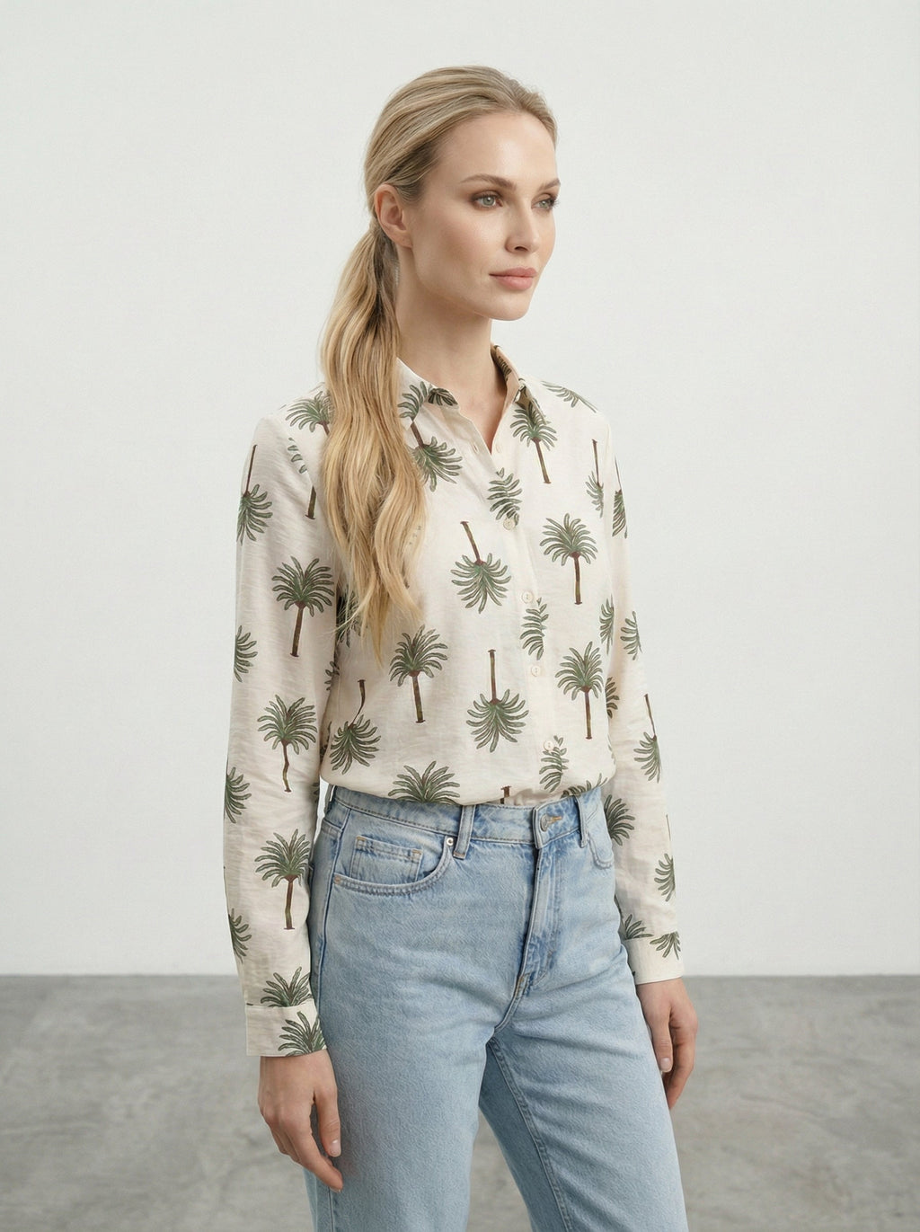 Camicia viscosa con palme