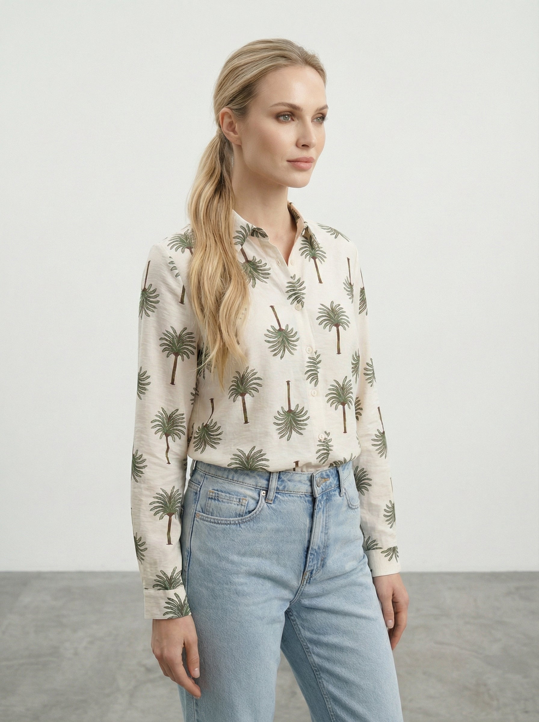 Camicia viscosa con palme
