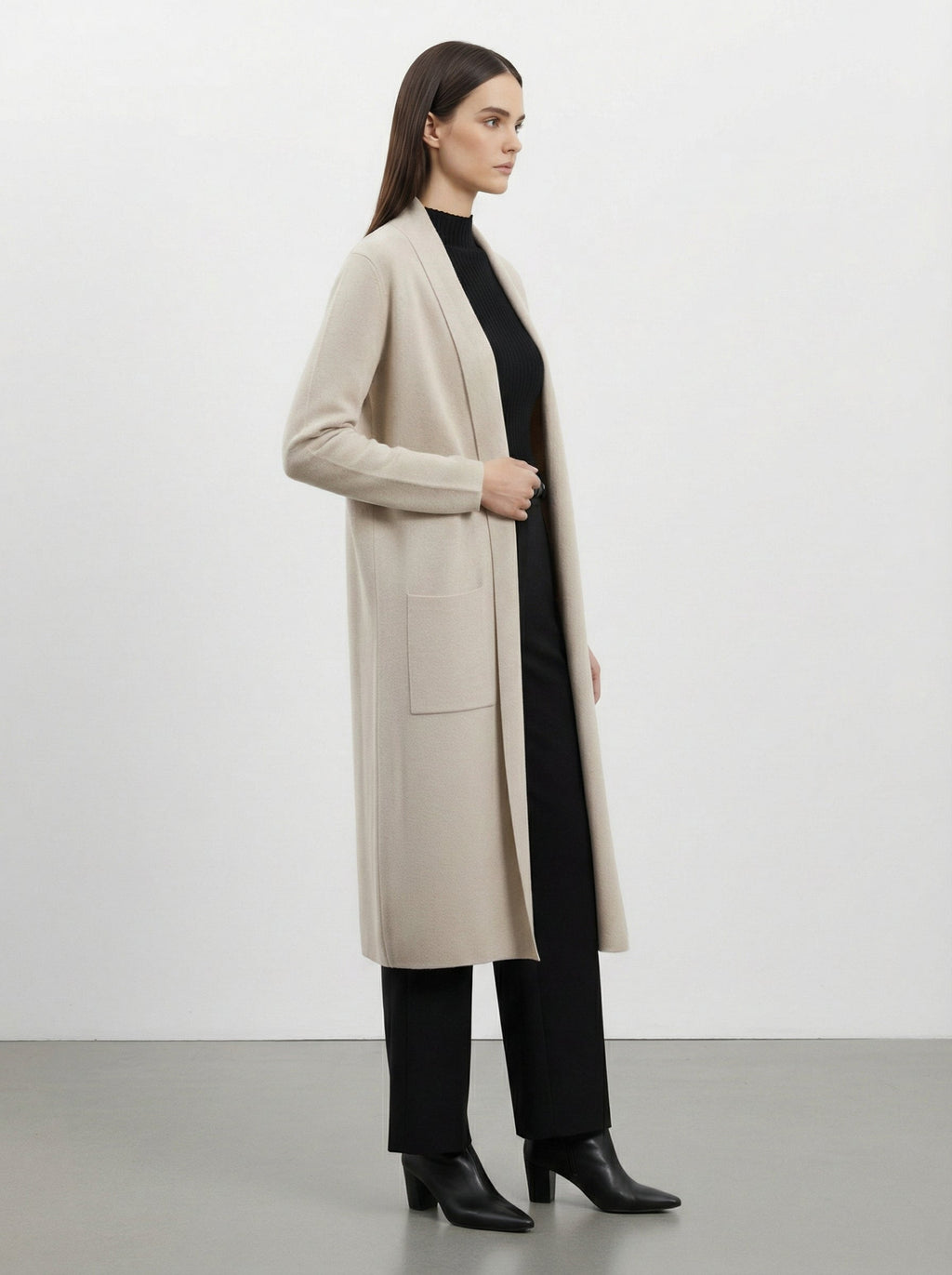 Cardigan lungo con tasche