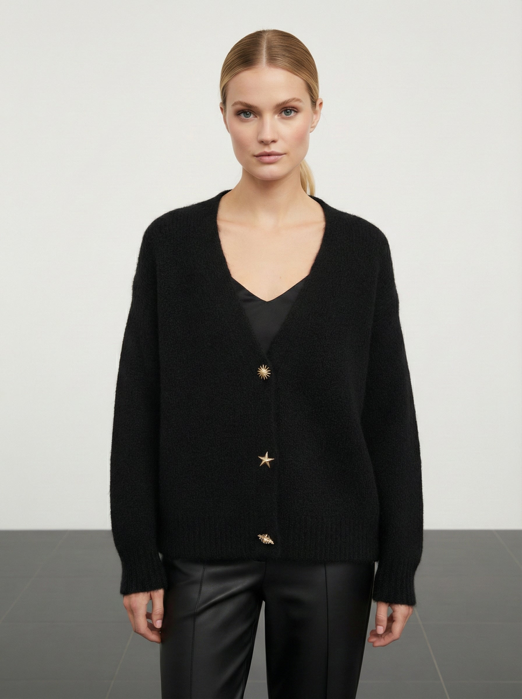 Cardigan con bottoni