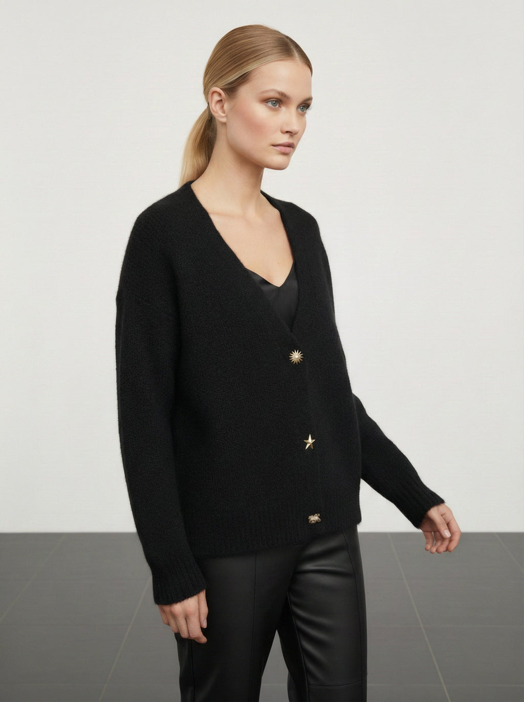 Cardigan con bottoni