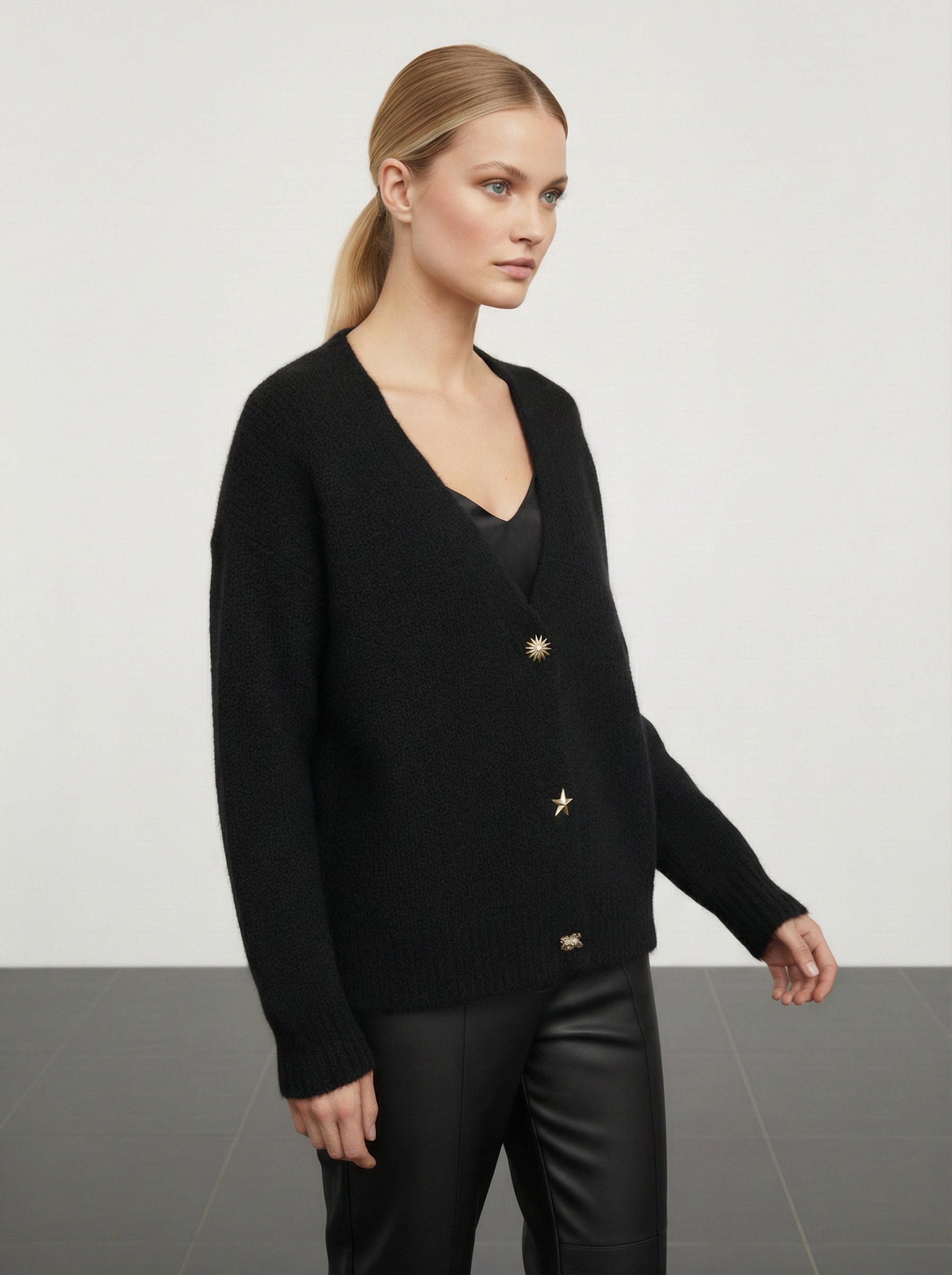 Cardigan con bottoni