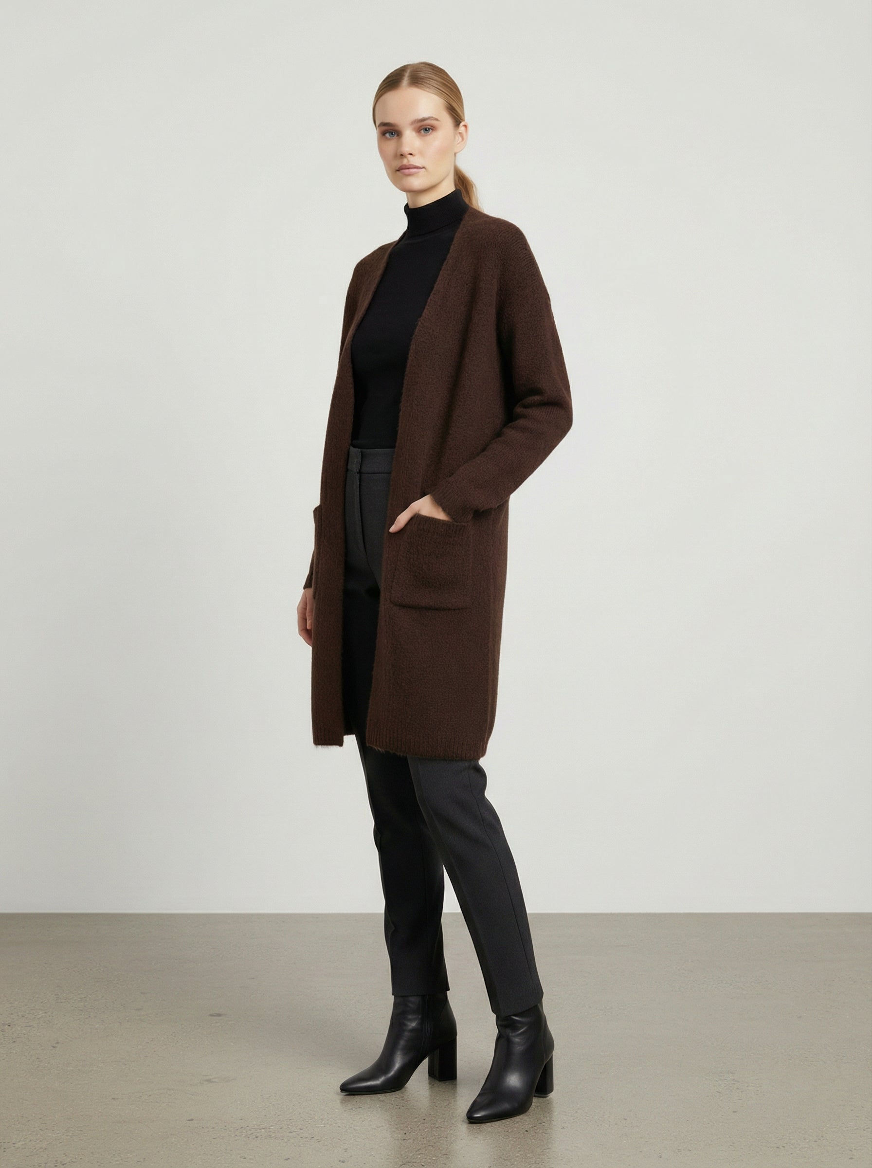 Cardigan lungo con tasche