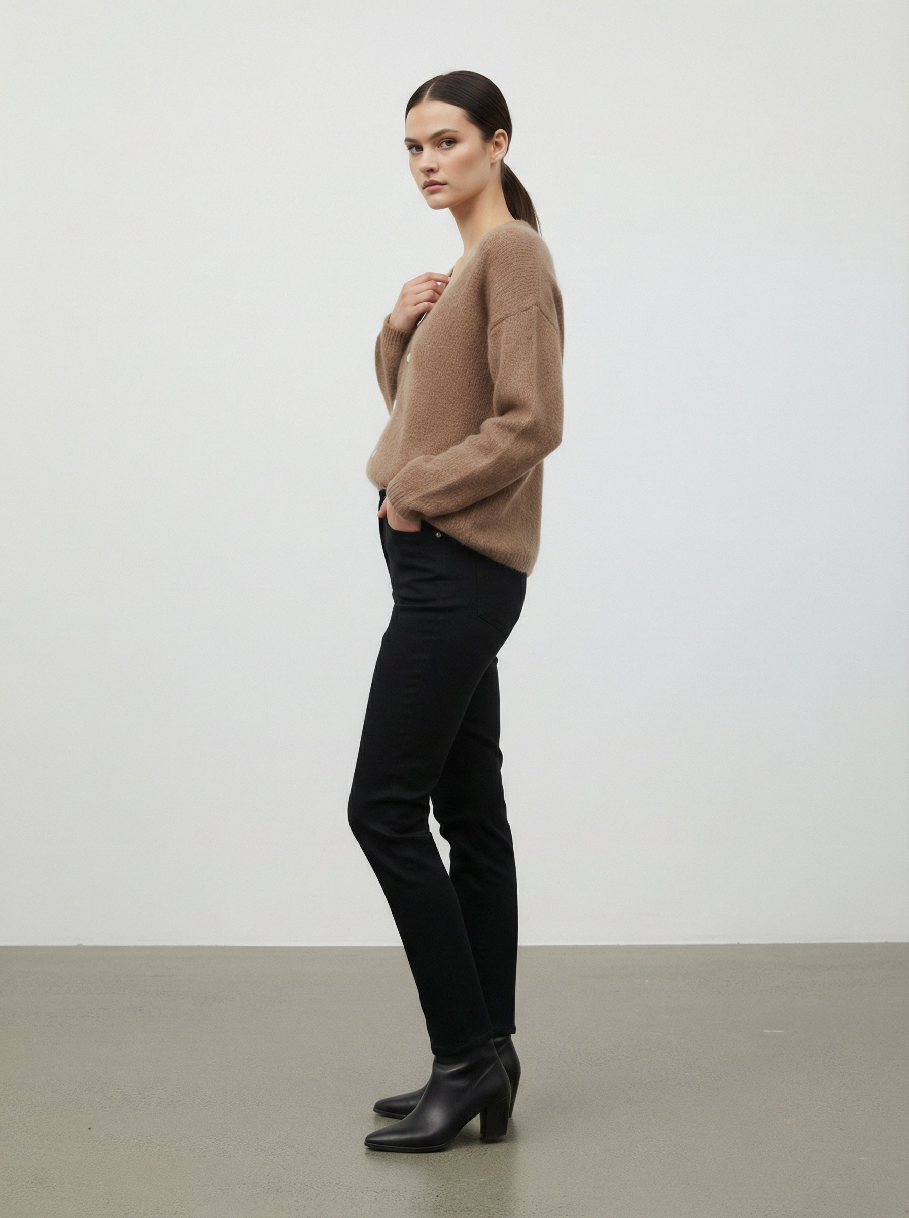 Cardigan misto lana con bottoni