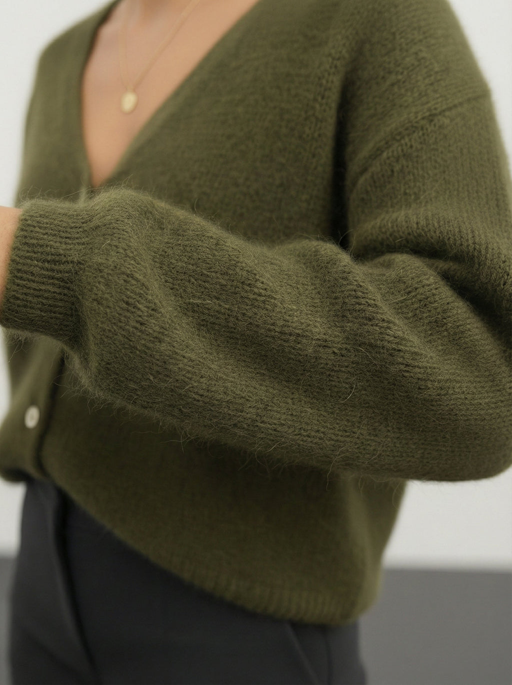 Cardigan misto lana con bottoni