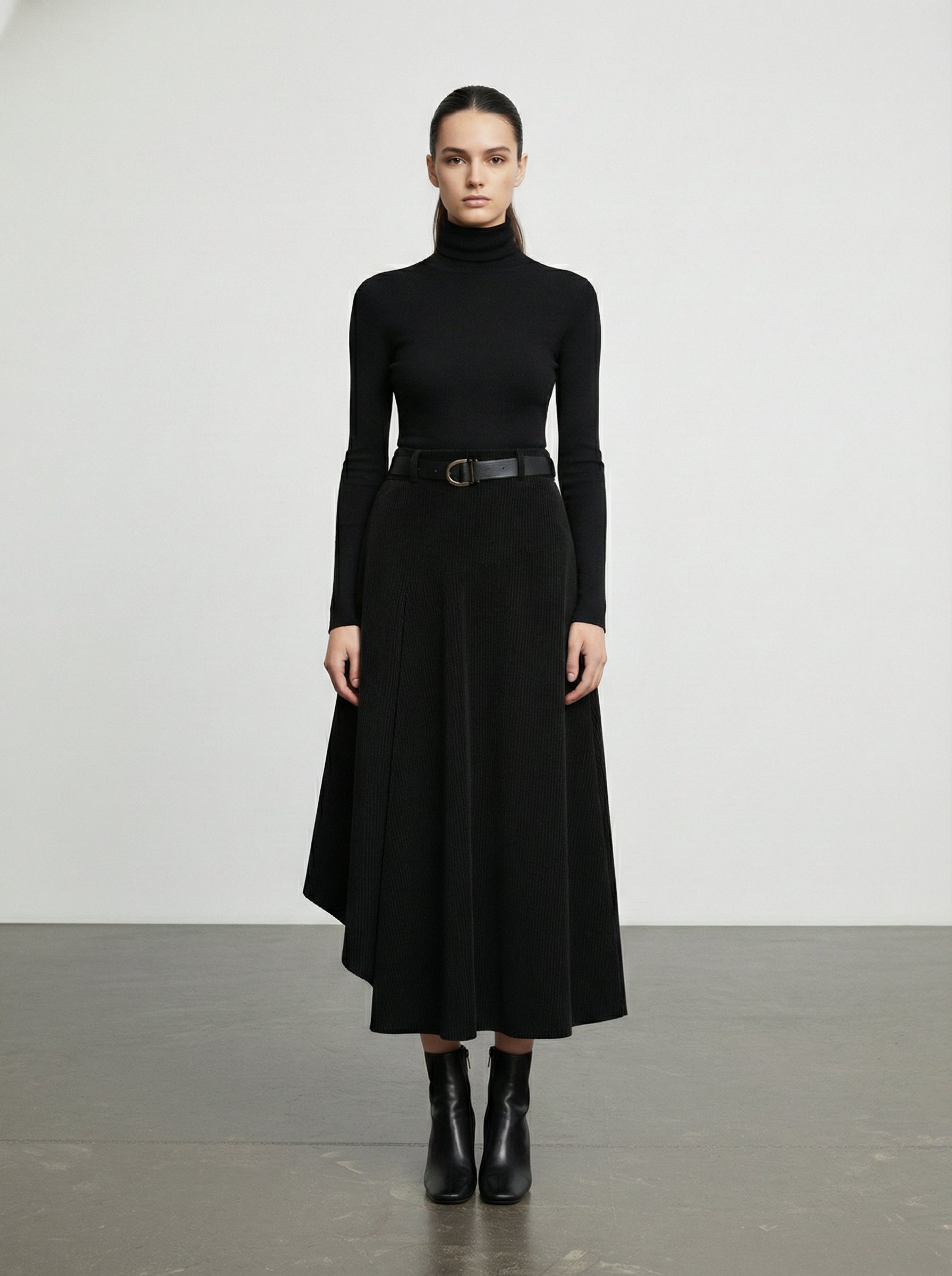 Gonna asimmetrica in velluto