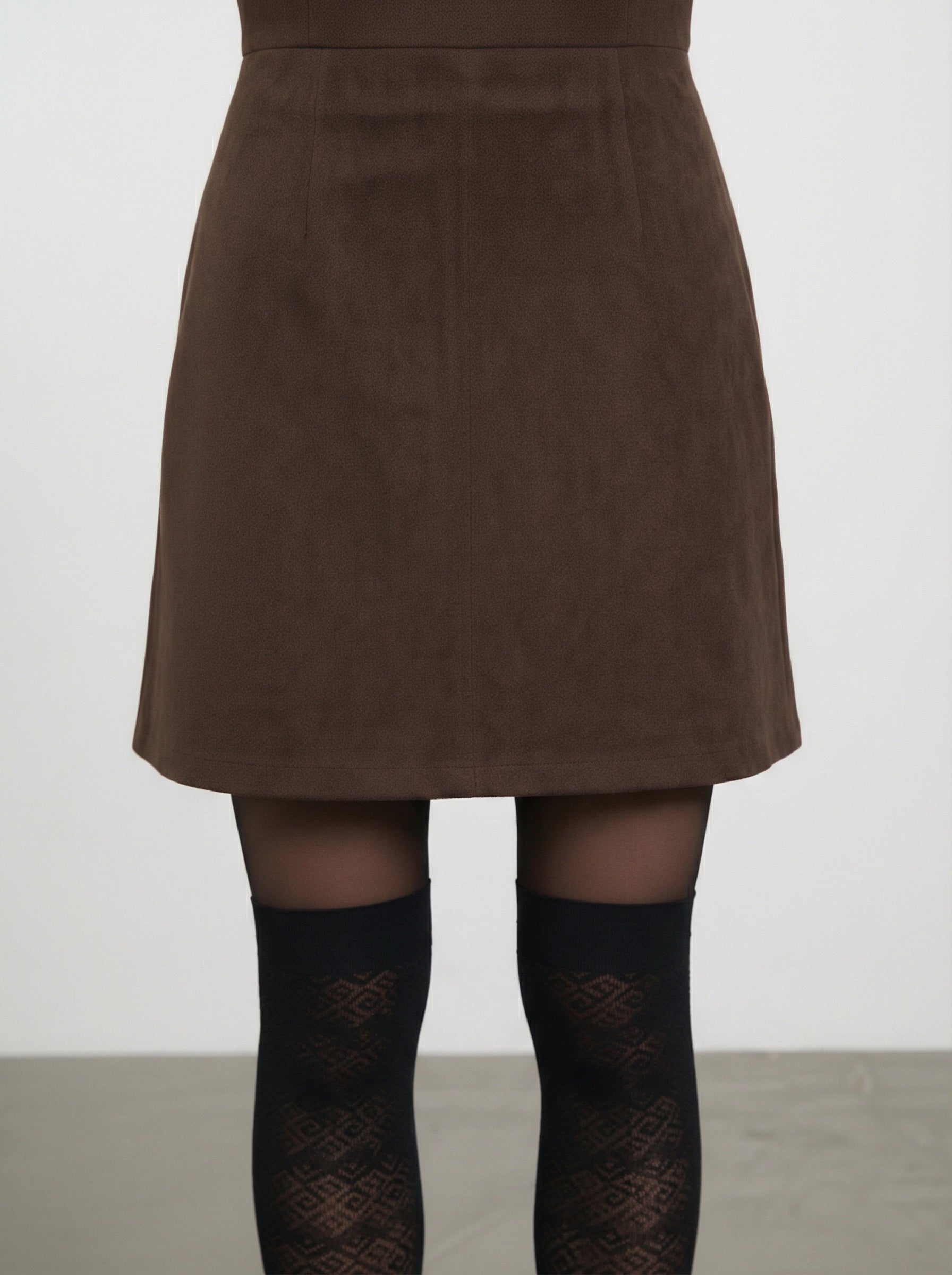 Gonna corta effetto scamosciato