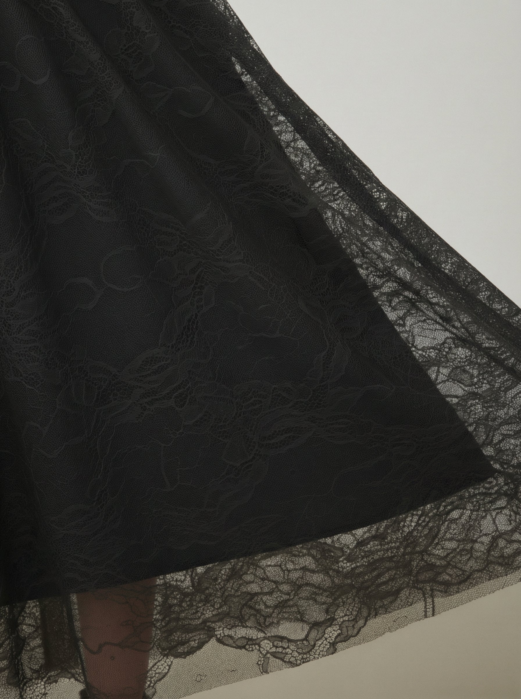 Gonna lunga in pizzo