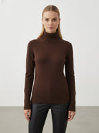 Maglia con collo alto