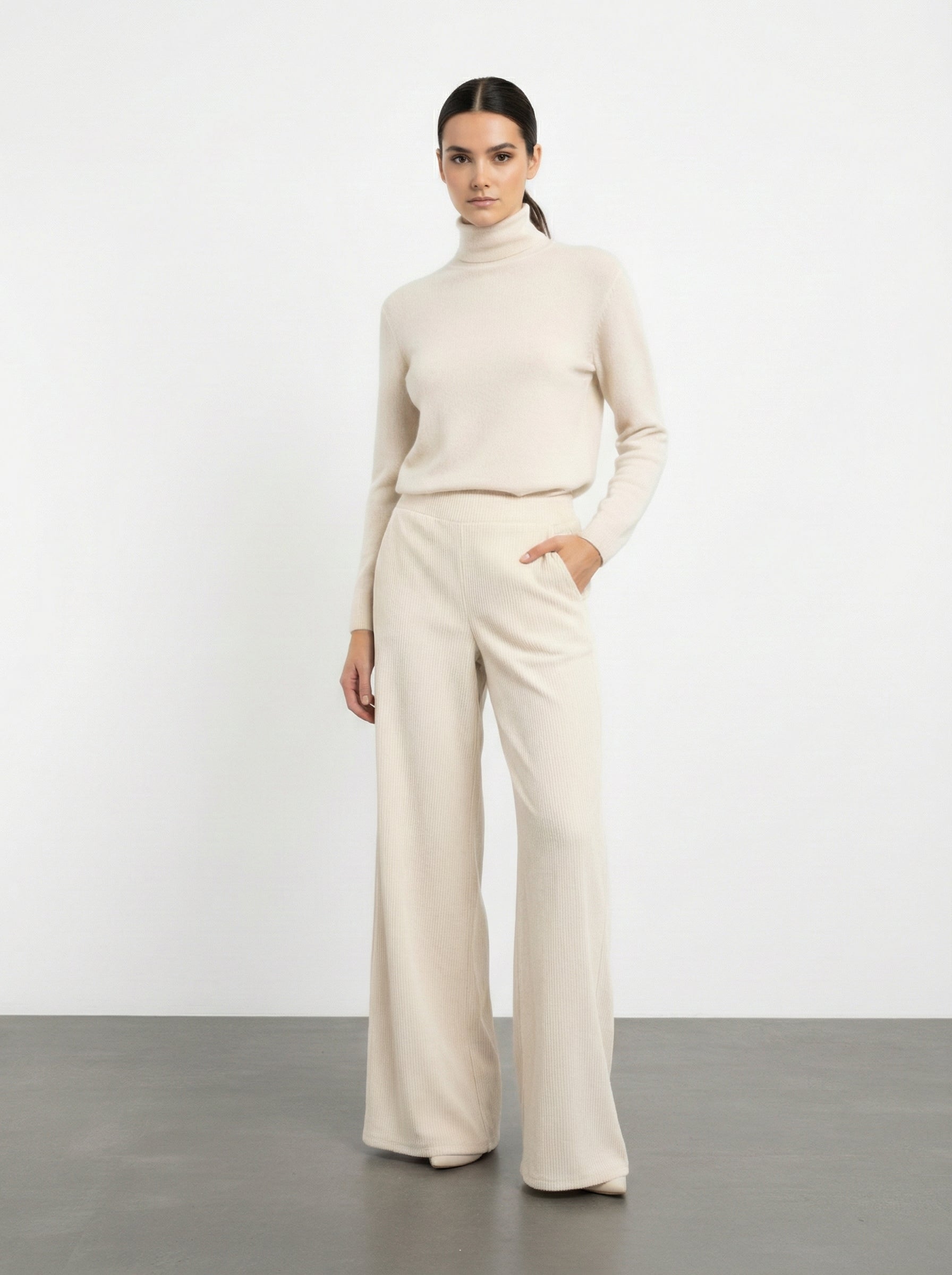 Pantalone ampio in velluto