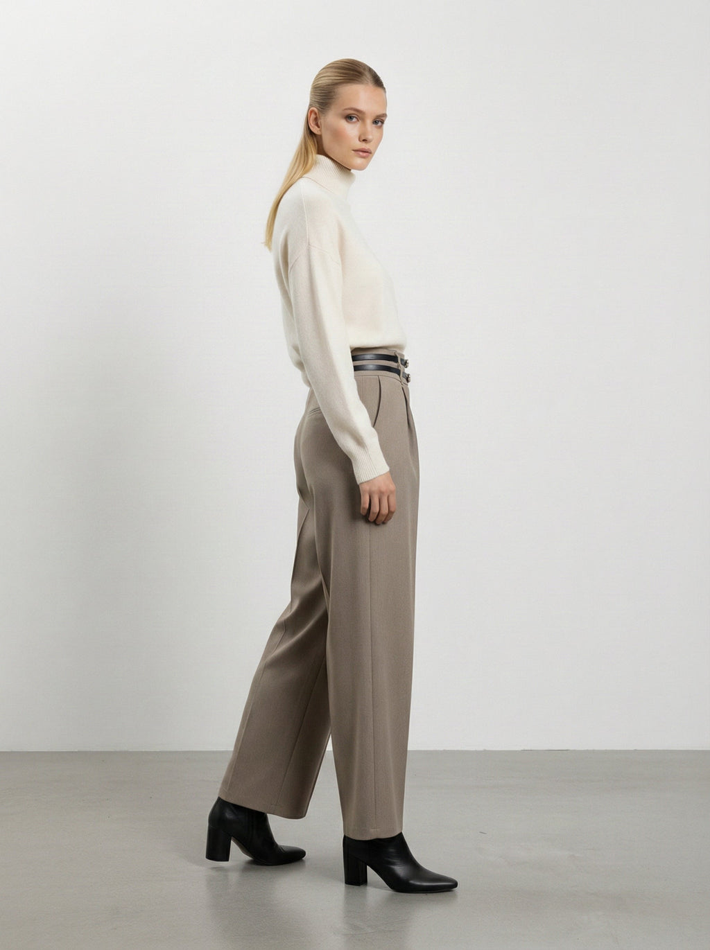 Pantalone a palazzo elegante