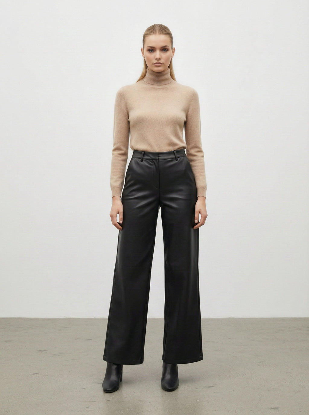 Pantaloni in pelle effetto