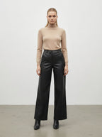 Pantaloni in pelle effetto